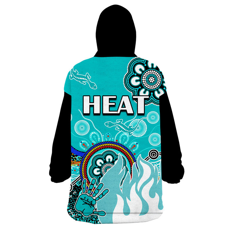 brisbane-heat-wearable-blanket-hoodie-cricket-indigenous-aboriginal-lizard-version