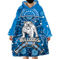bulldogs-rugby-wearable-blanket-hoodie-boomerang-indigenous-dots