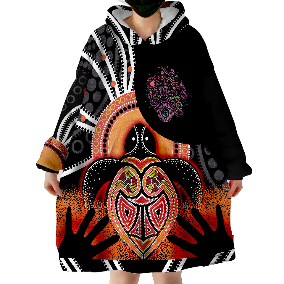 aboriginal-in-my-heart-hand-with-turtle-wearable-blanket-hoodie