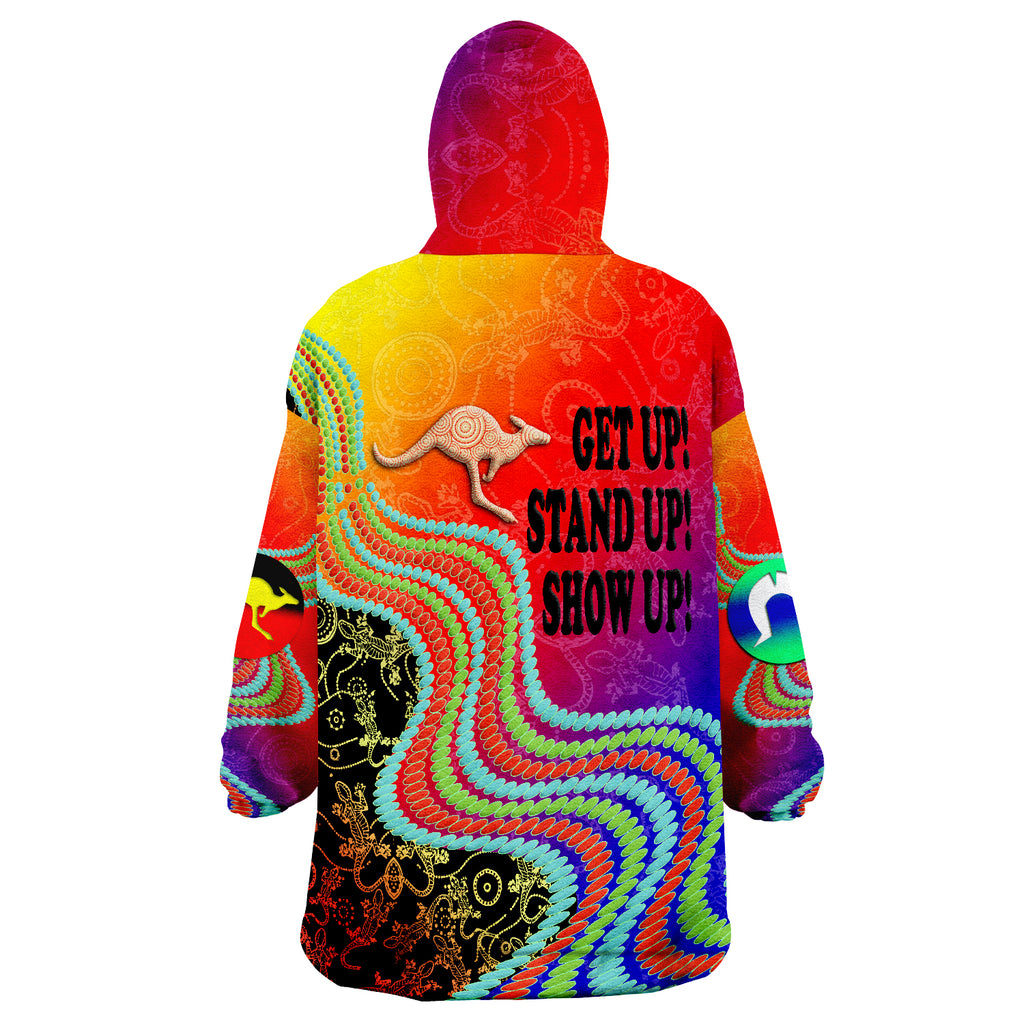 australian-naidoc-week-2022-indigenous-style-wearable-blanket-hoodie