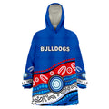 bulldogs-indigenous-western-wearable-blanket-hoodie