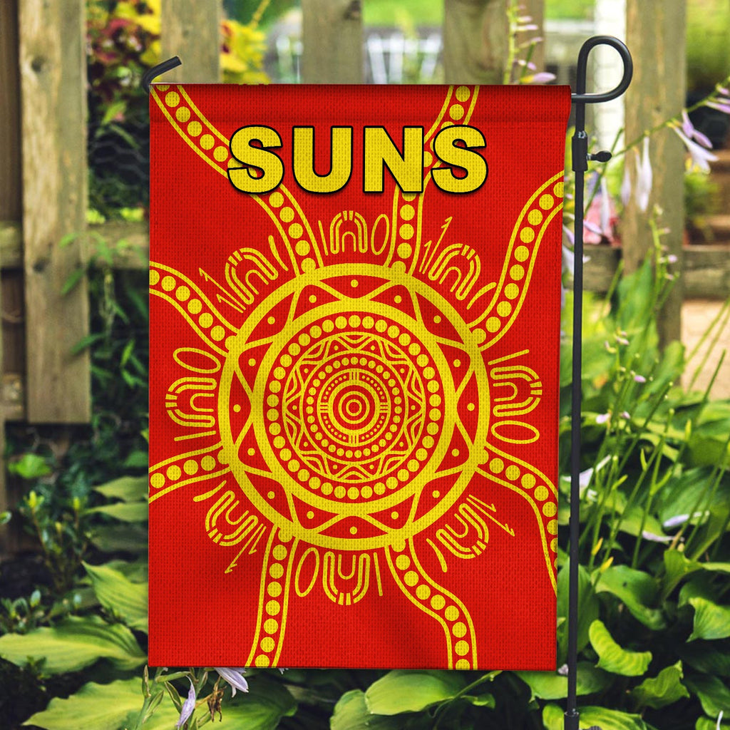 suns-football-flag-simple-gold-coast