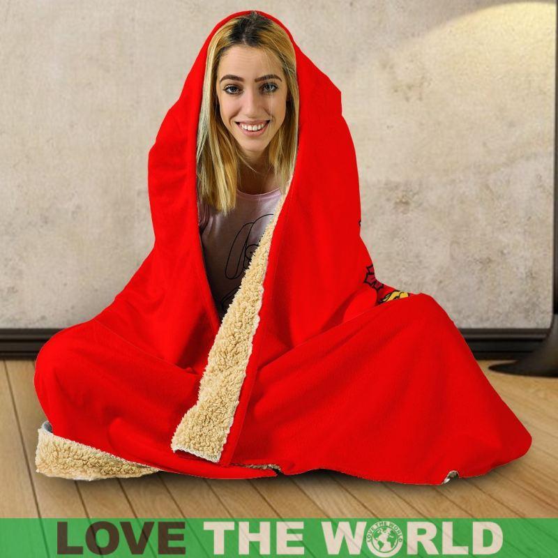 canada-coat-of-arms-02-hooded-blanket