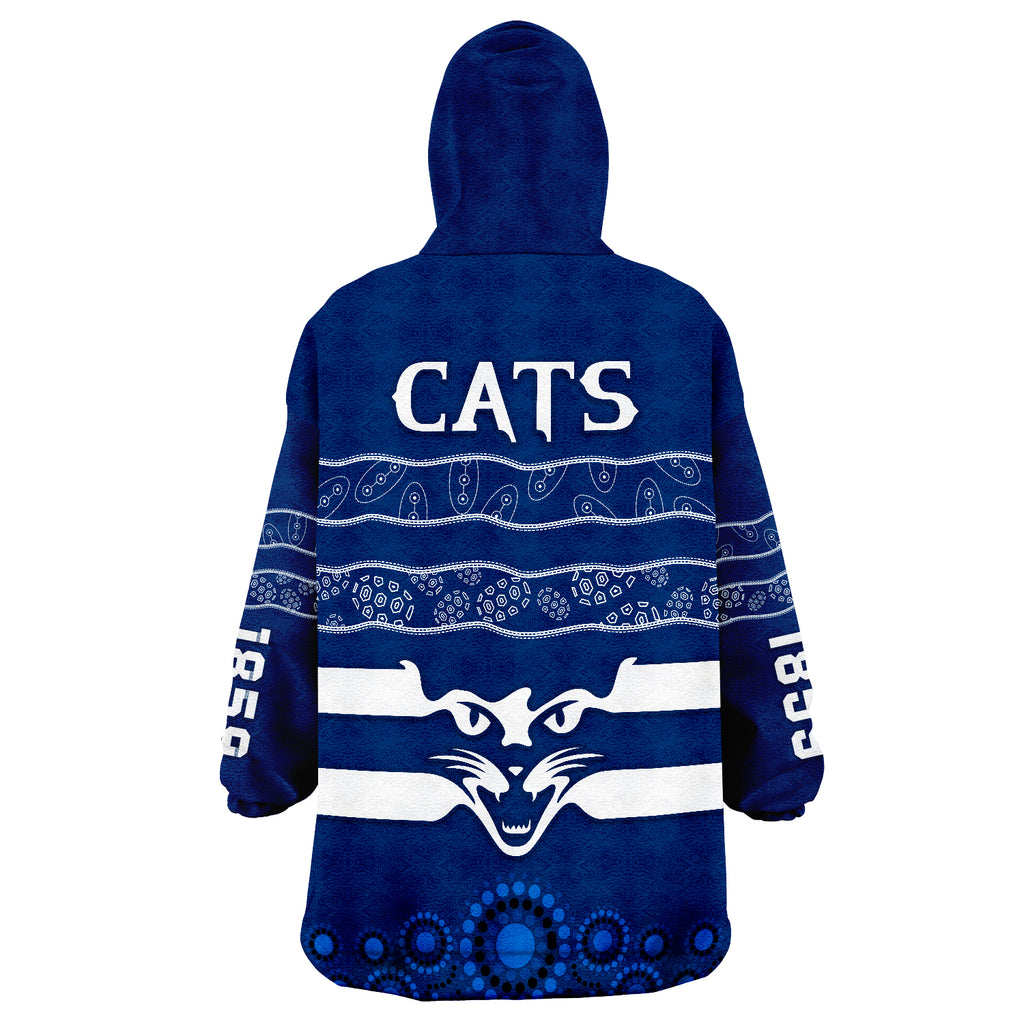 cats-football-geelong-indigenous-wearable-blanket-hoodie