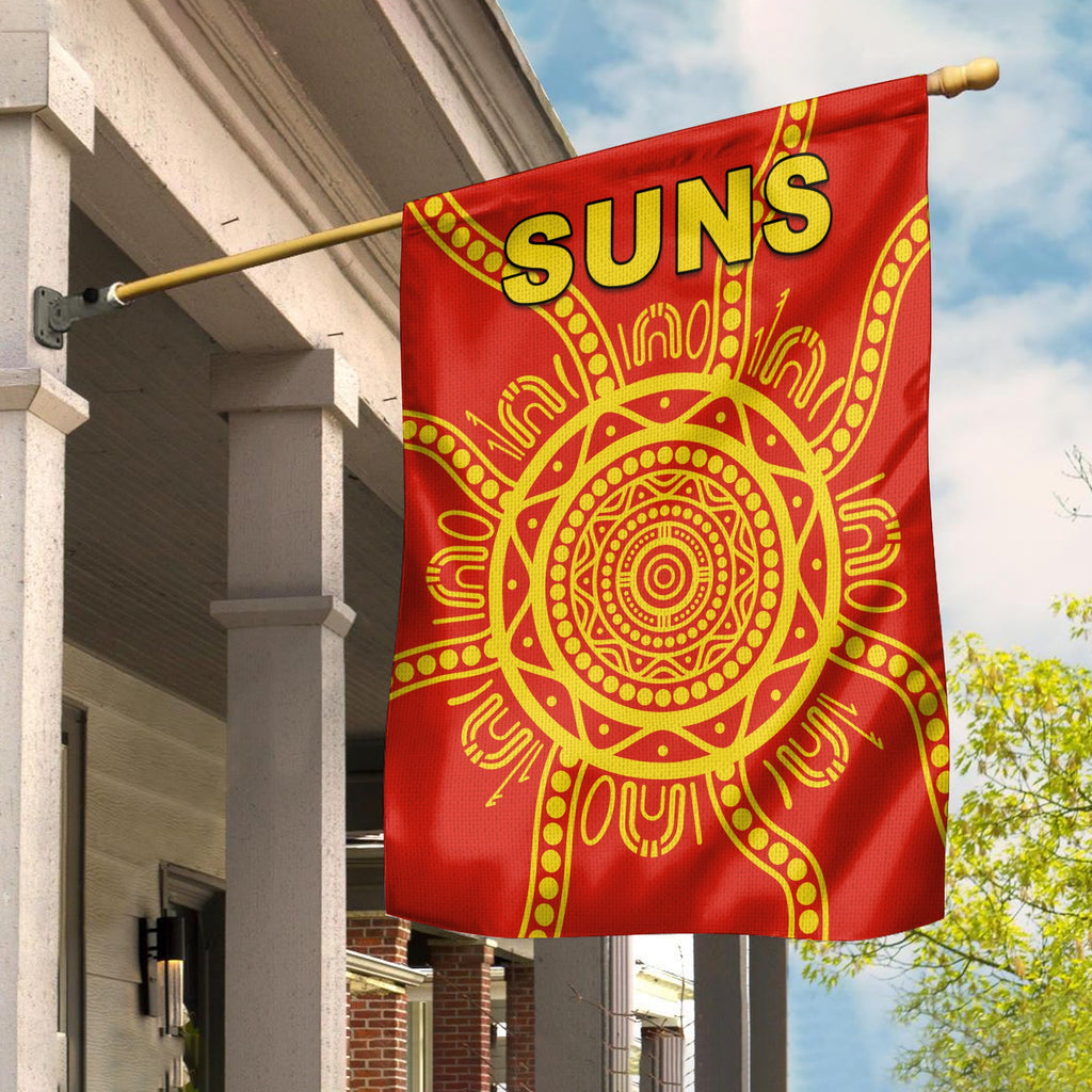 suns-football-flag-simple-gold-coast