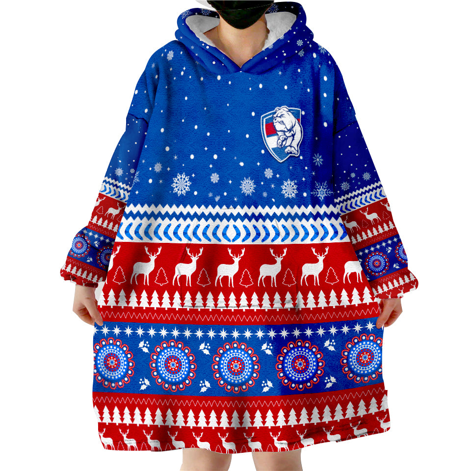 custom-personalised-bulldogs-football-christmas-western-bulldogs-wearable-blanket-hoodie