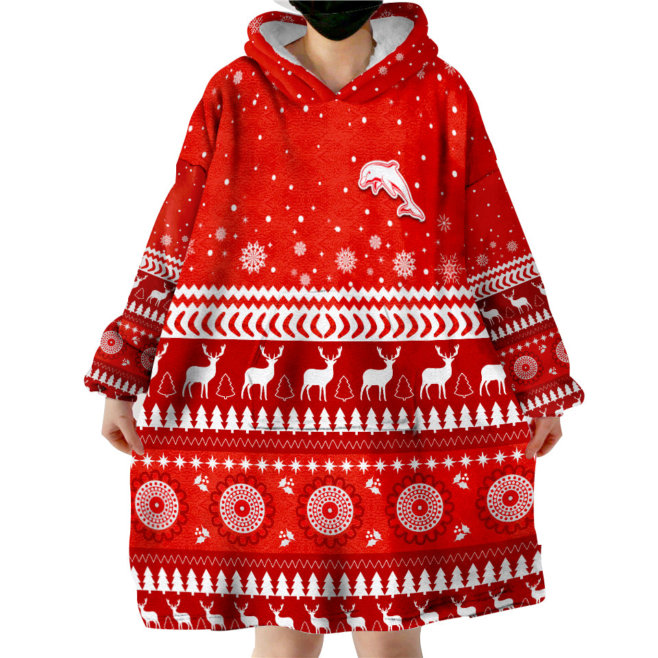 custom-personalised-dolphins-rugby-christmas-redcliffe-wearable-blanket-hoodie