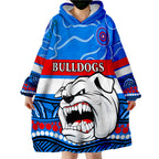 custom-text-and-number-bulldogs-indigenous-western-football-wearable-blanket-hoodie