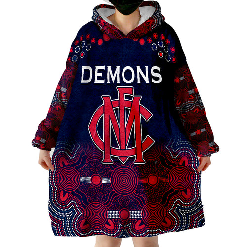 demons-indigenous-premiers-2022-champion-wearable-blanket-hoodie