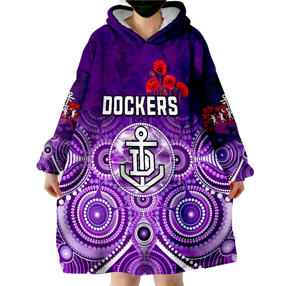 dockers-anzac-2022-fremantle-football-aboriginal-poppy-flowers-wearable-blanket-hoodie