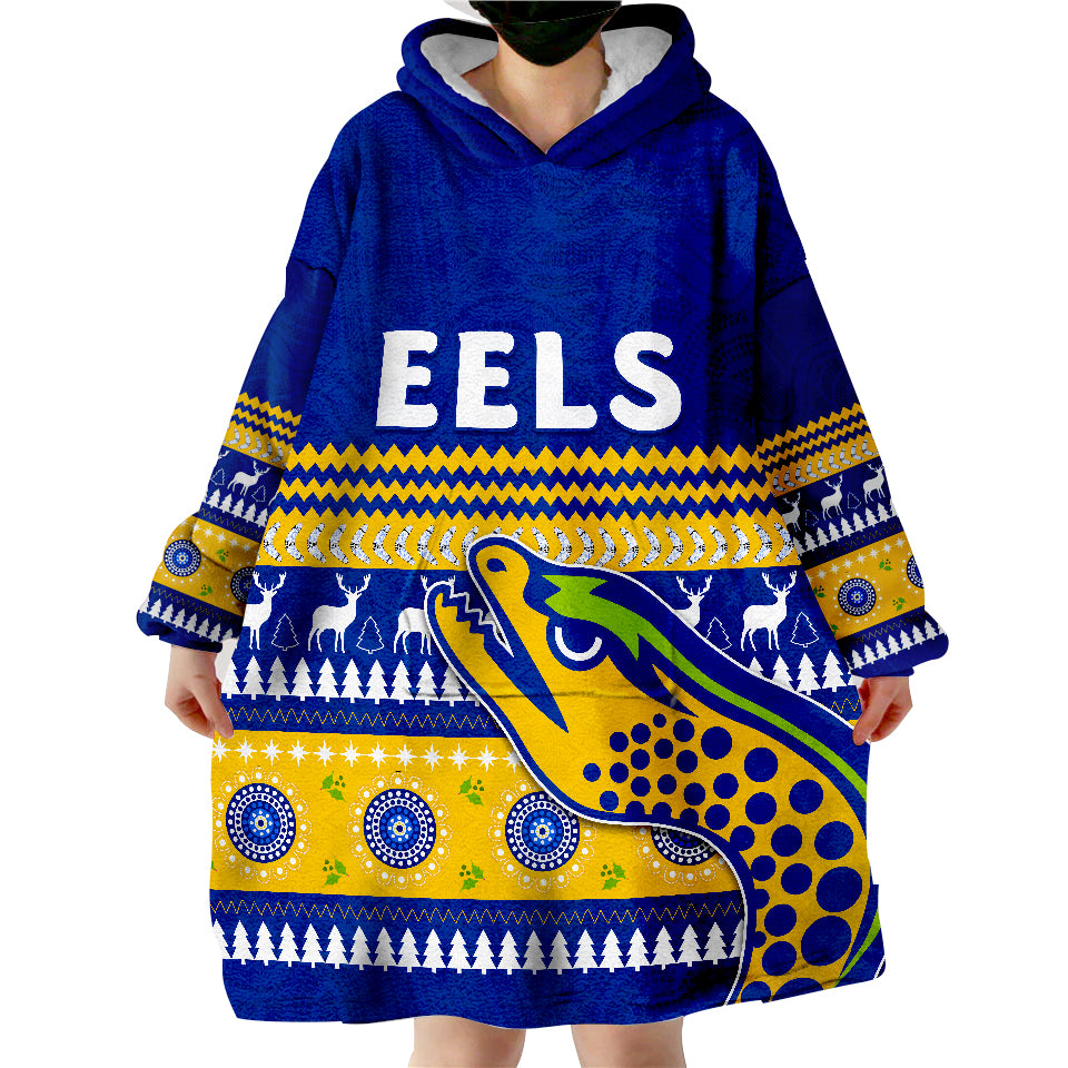 eels-indigenous-parramatta-christmas-wearable-blanket-hoodie