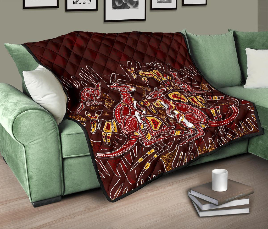 aboriginal-premium-quilt-kangaroo-family-with-hand-art