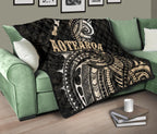 maori-tattoo-with-map-new-zealand-premium-quilt