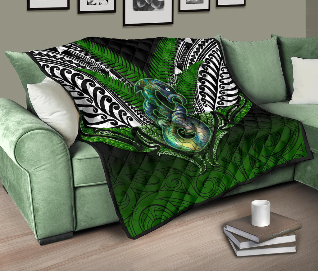 manaia-mythology-premium-quilt-silver-fern-maori-tattoo