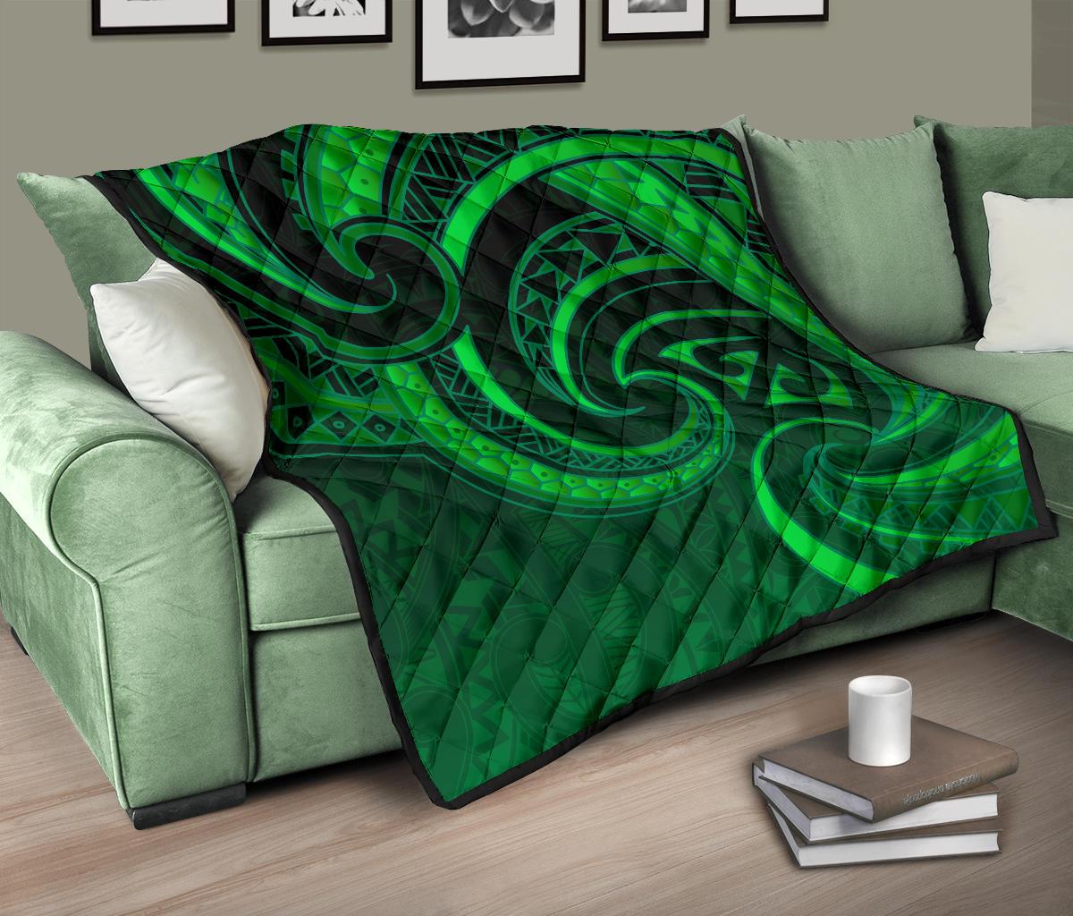 new-zealand-maori-mangopare-premium-quilt-polynesian-green
