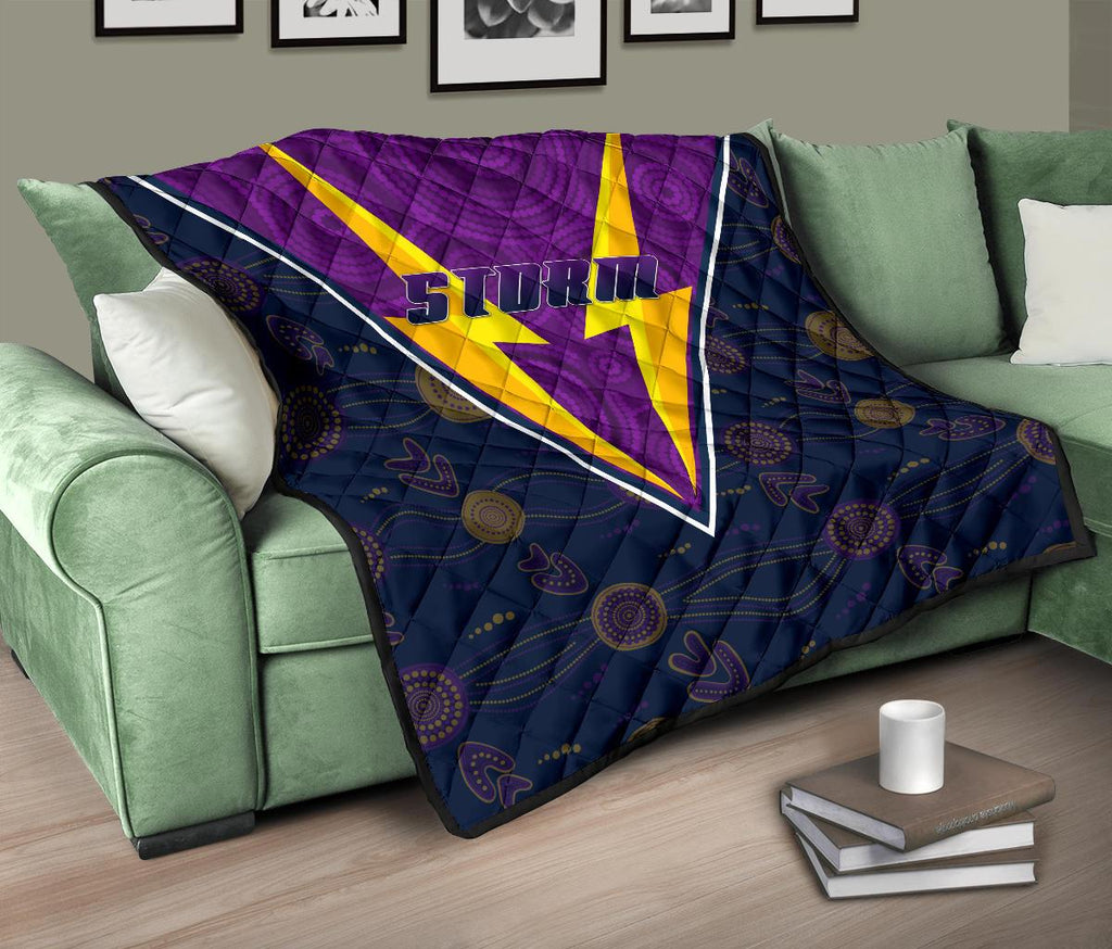 storm-premium-quilt-indigenous-artsy-style