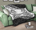 aotearoa-premium-quilt-maori-manaia-with-silver-fern
