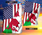 us-flag-with-wales-flag