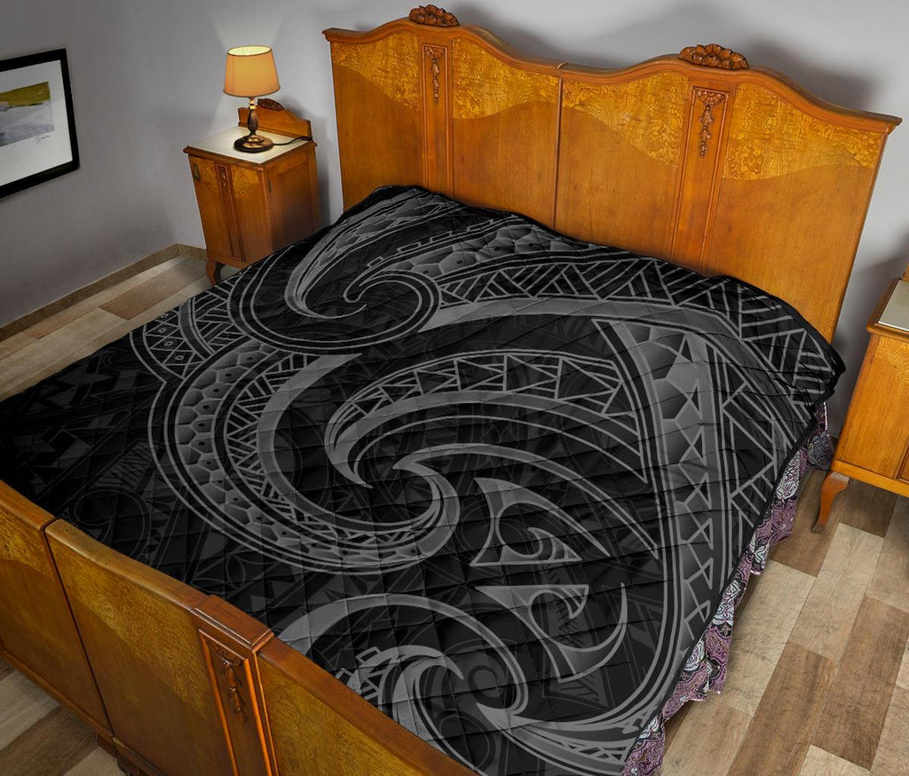 new-zealand-maori-mangopare-premium-quilt-polynesian-black