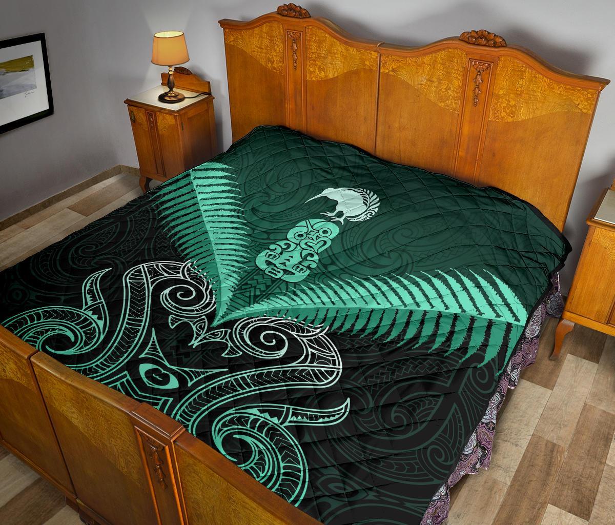 maori-manaia-new-zealand-premium-quilt-turquoise