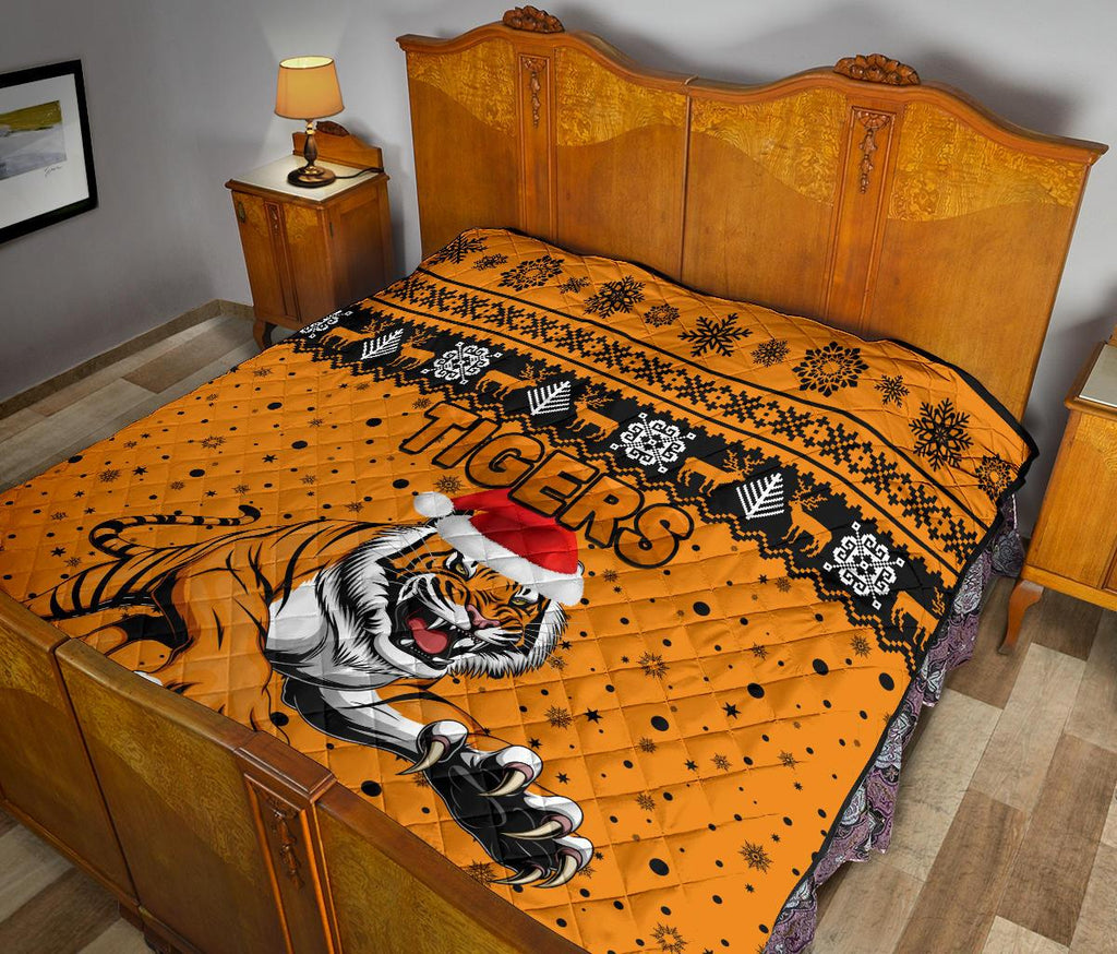 wests-christmas-premium-quilt-tigers-unique-vibes-orange
