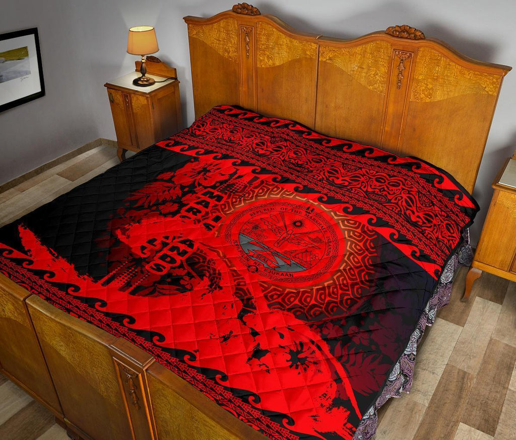 marshall-island-quilt-wave-red-design