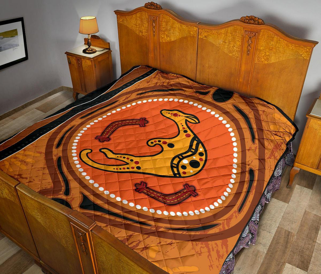 aboriginal-premium-quilt-indigenous-snake-hand-brown-color