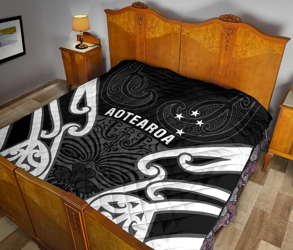 aotearoa-premium-quilt-maori-moko-black-white