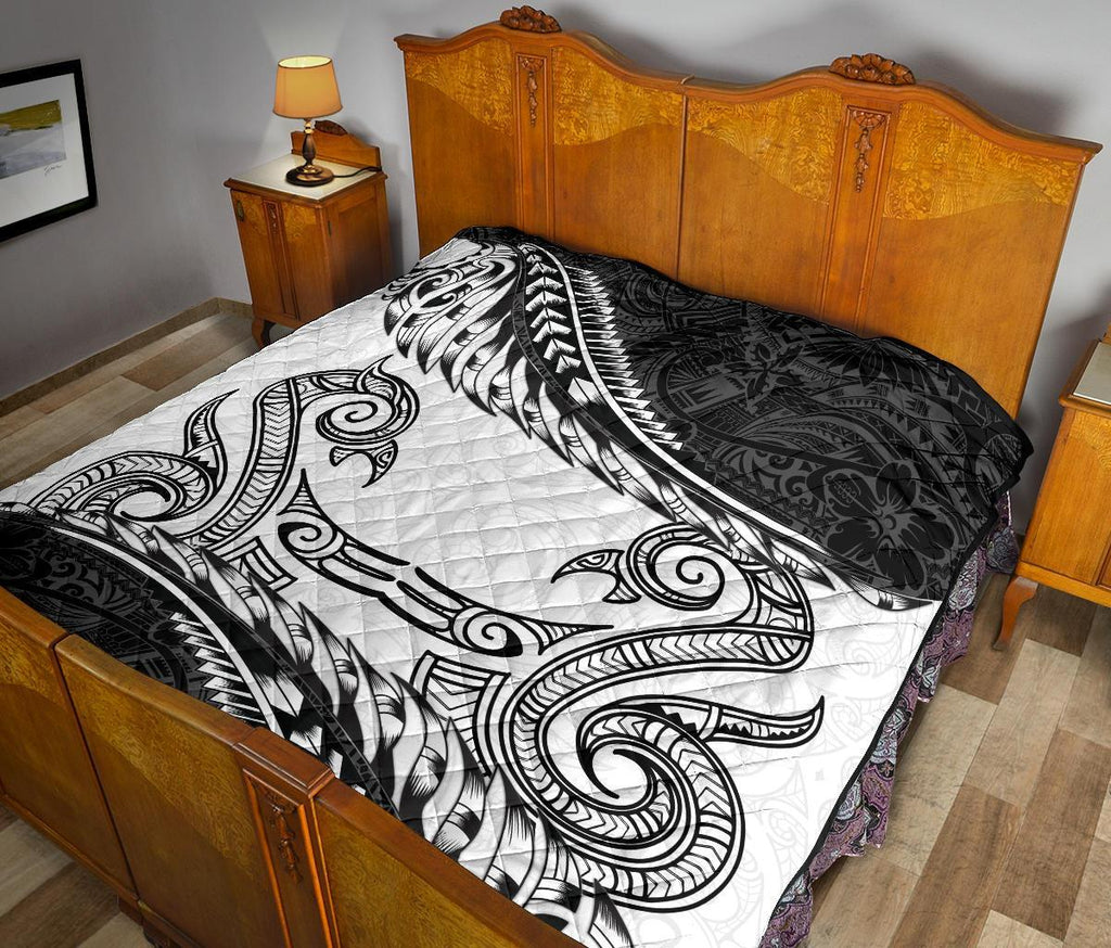 aotearoa-premium-quilt-maori-manaia-with-silver-fern