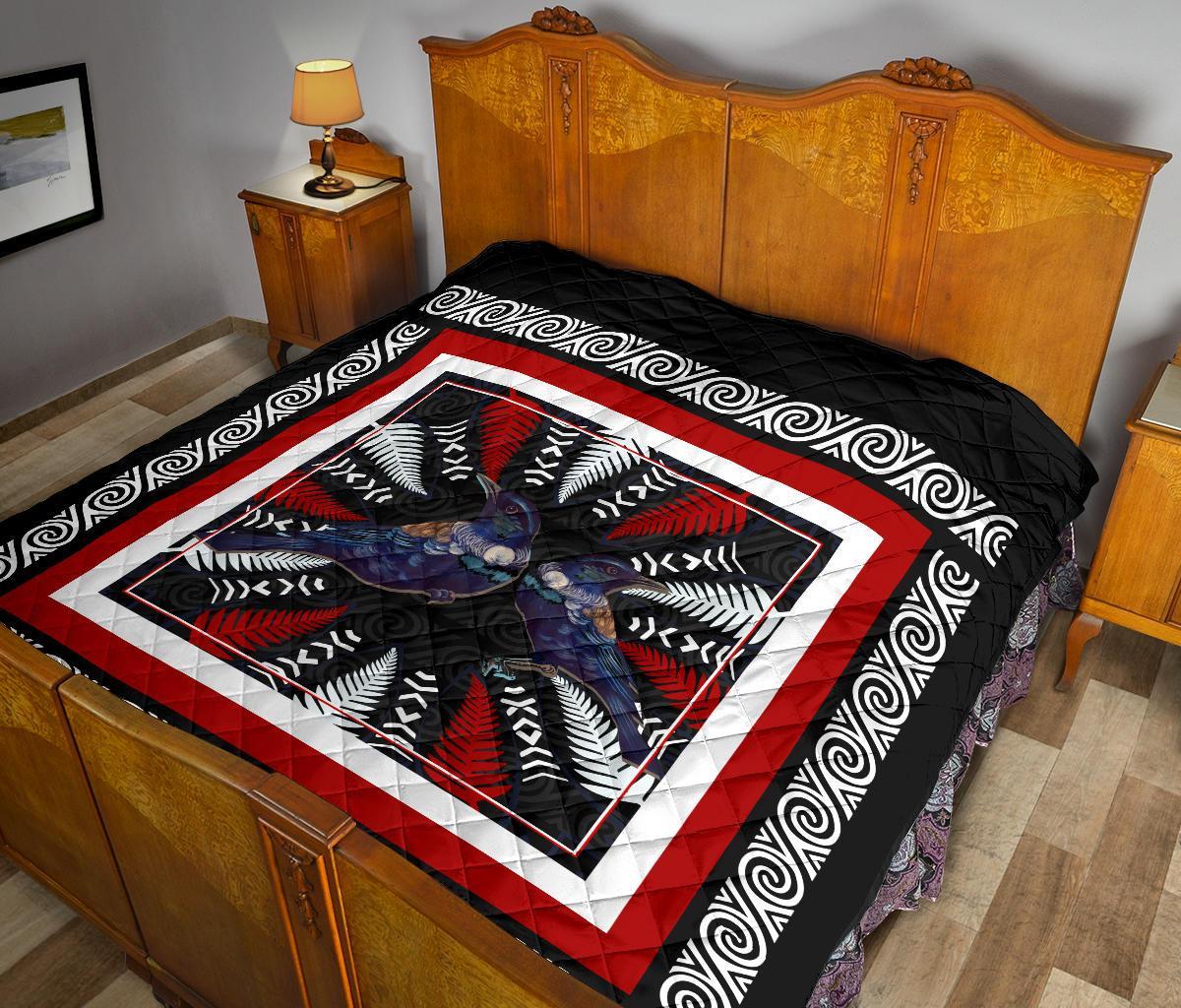 tui-silver-fern-art-2-quilt