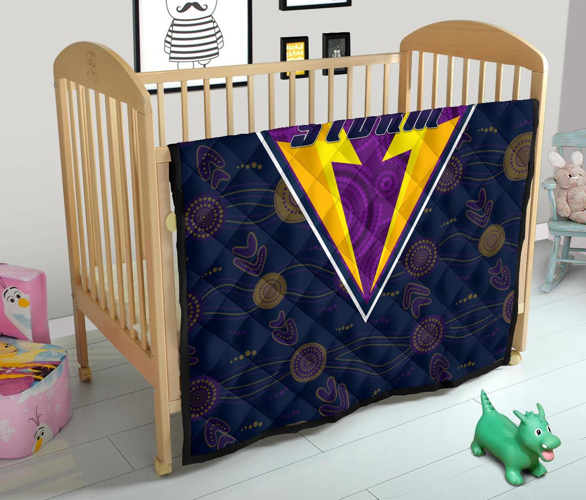 storm-premium-quilt-indigenous-artsy-style