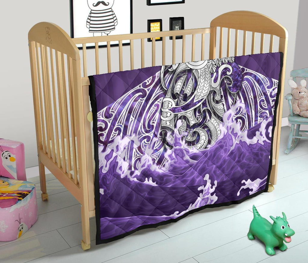 maori-manaia-the-blue-sea-premium-quilt-purple