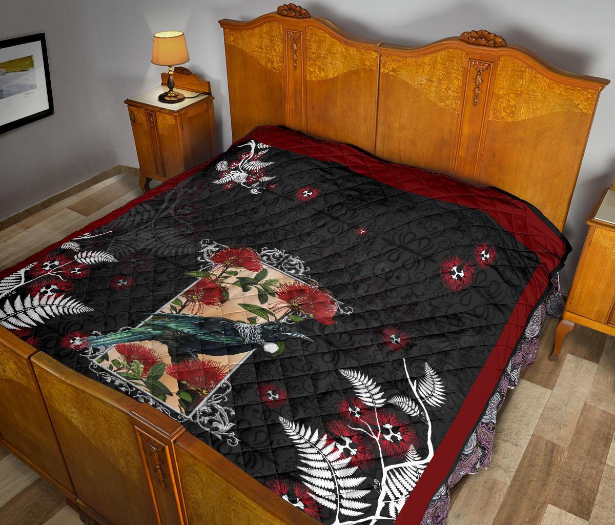 tui-and-pohutukawa-new-version-quilt