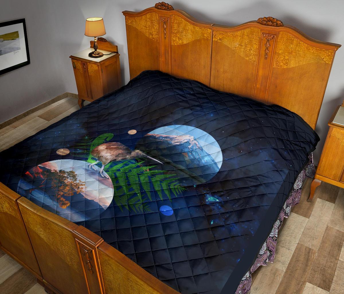 kiwi-planet-with-silver-fern-quilt