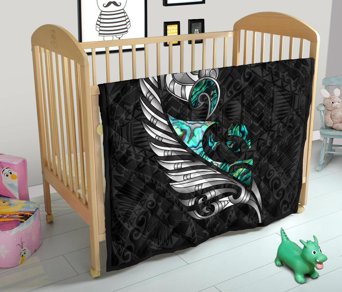 new-zealand-premium-quilt-manaia-paua-fern-wing-white