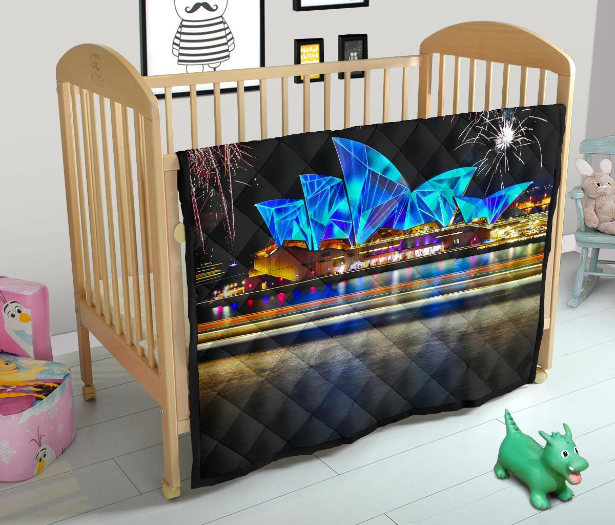 premium-quilts-sydney-opera-coverlets-midnight-landscape-art