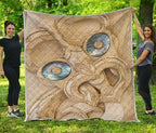 new-zealand-maori-quilt-tiki-with-paua-shell-eyes-quilt-blanket