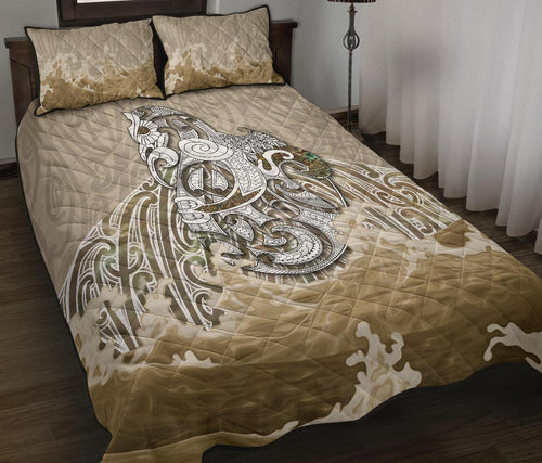 maori-manaia-the-golden-sea-quilt-bed-set