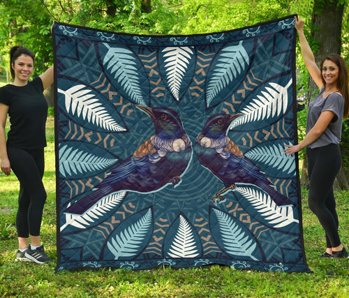 tui-silver-fern-art-quilt