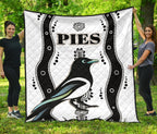 collingwood-premium-quilt-pies-indigenous-white