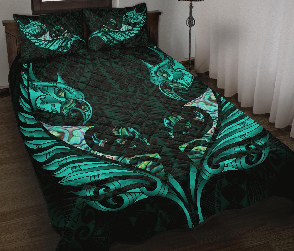 new-zealand-quilt-bed-set-manaia-paua-fern-wing-turquoise