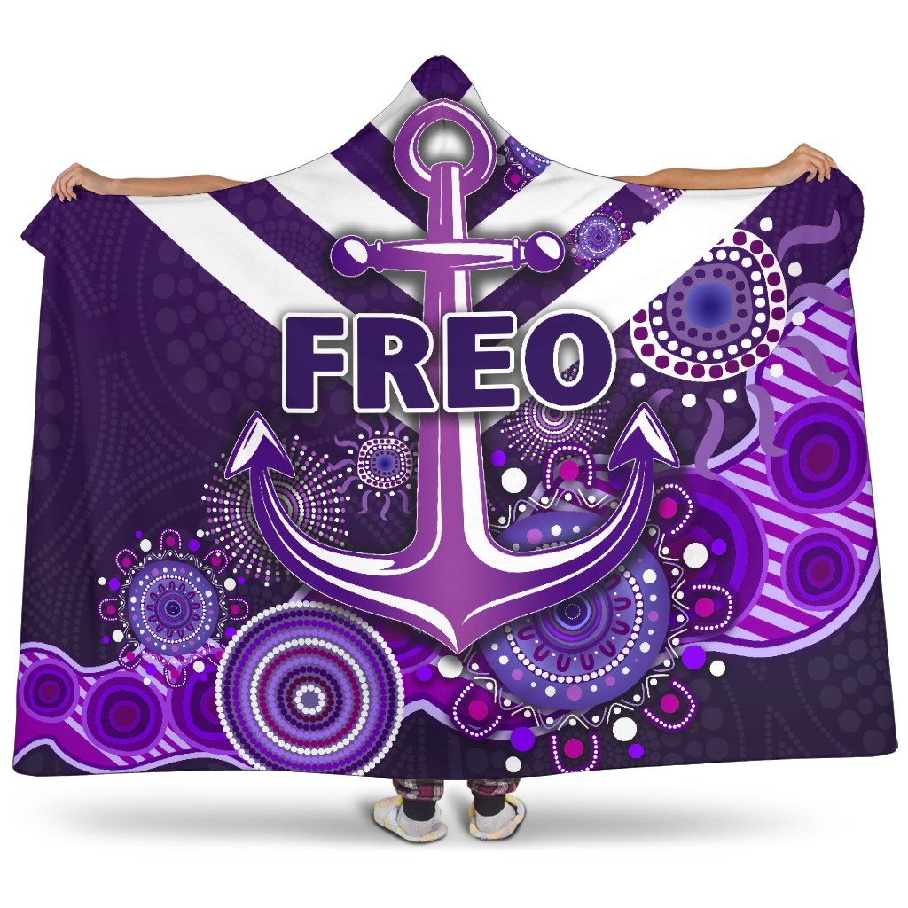 fremantle-hooded-blanket-dockers-indigenous-freo