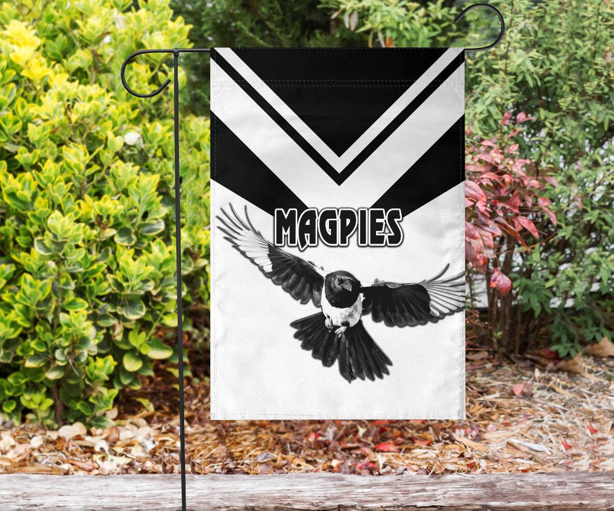 western-suburbs-magpies-flag-original-style-white