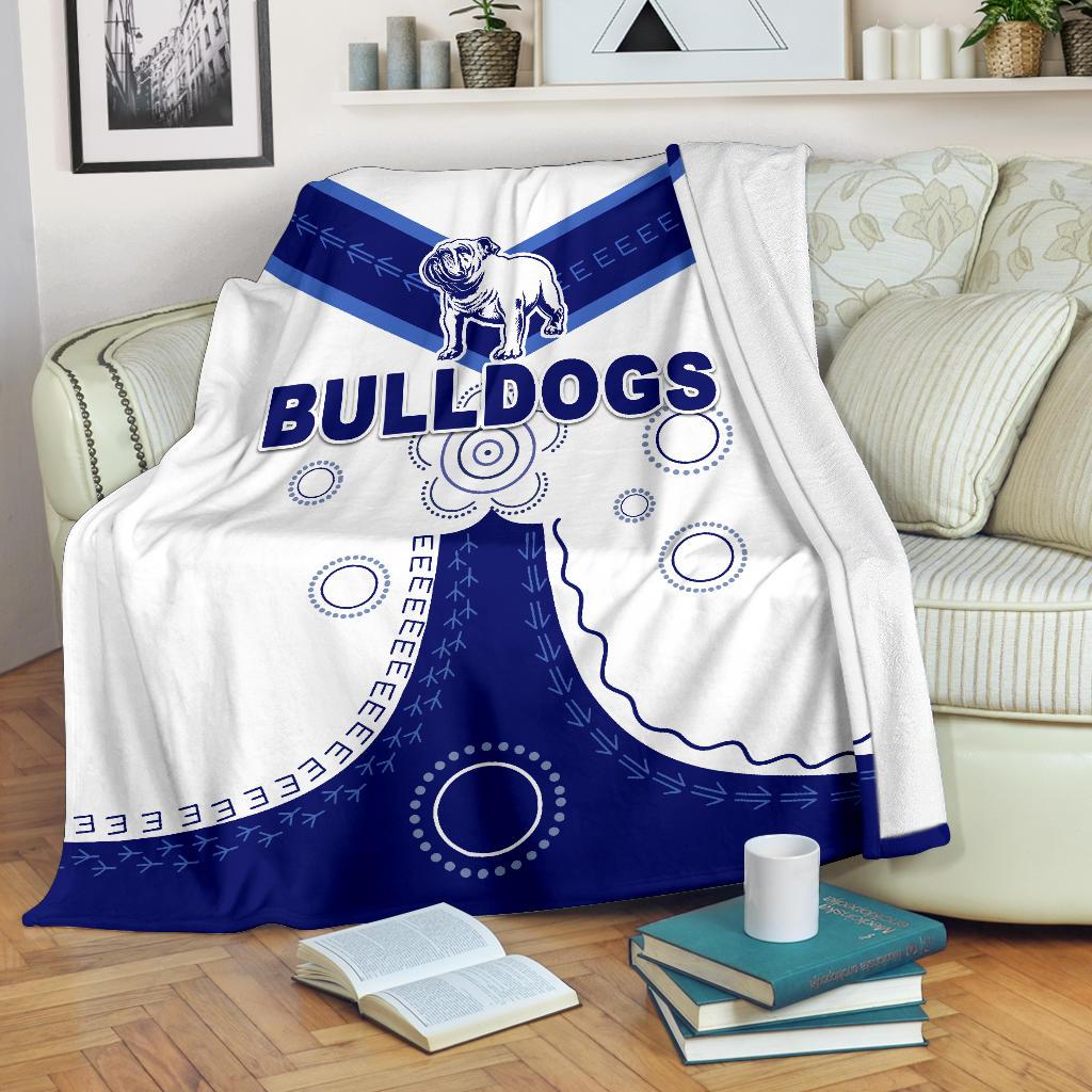 canterbury-bankstown-bulldogs-premium-blanket-simple-indigenous