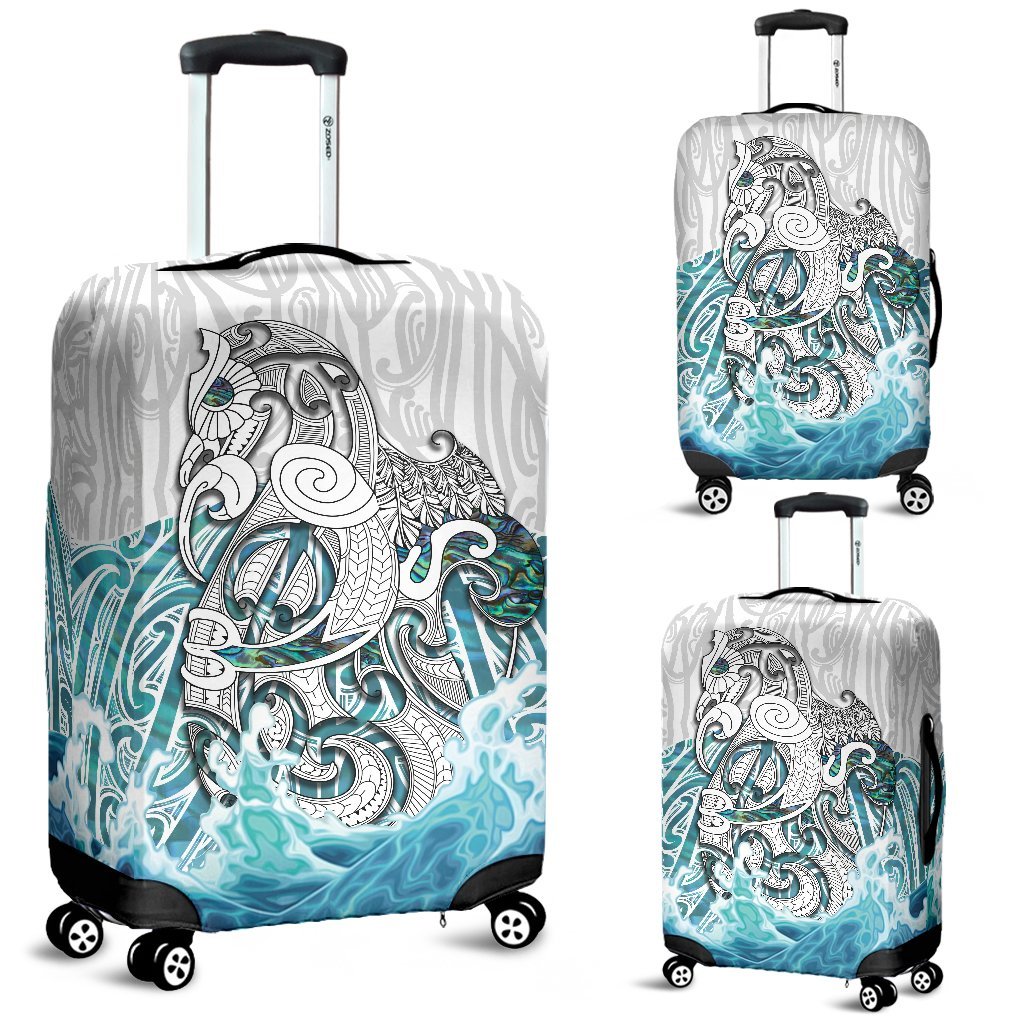maori-manaia-the-blue-sea-luggage-covers-white