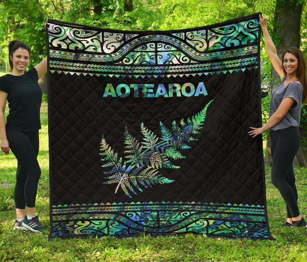 aotearoa-new-zealand-maori-premium-quilt-silver-fern-paua-shell