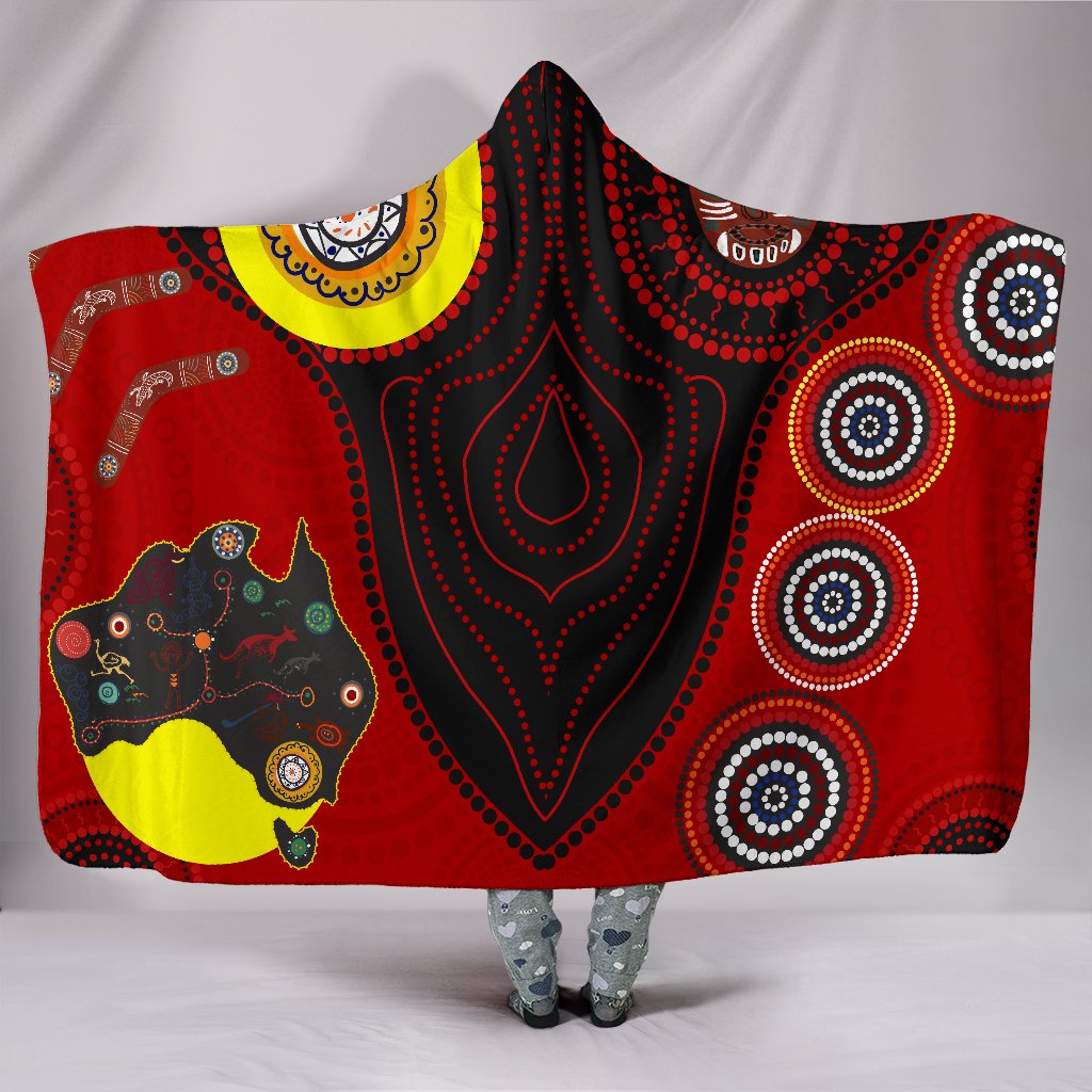 aboriginal-hooded-balnket-aboriginal-dot-patterns-map