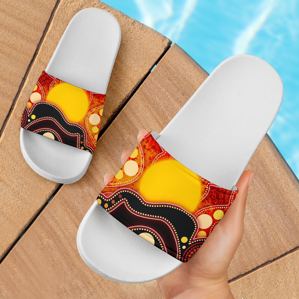 slide-sandals-aboriginal-flag-dot-painting-art-white