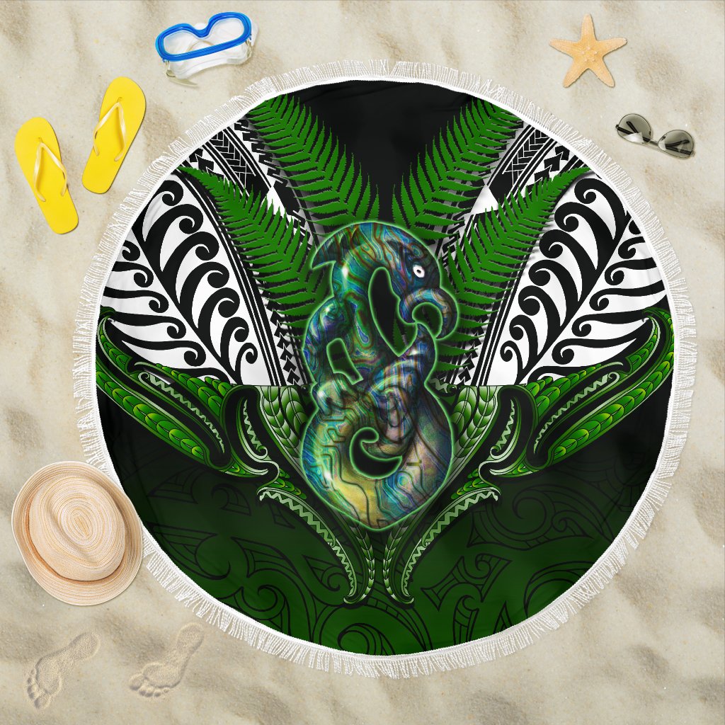manaia-mythology-beach-blanket-silver-fern-maori-tattoo