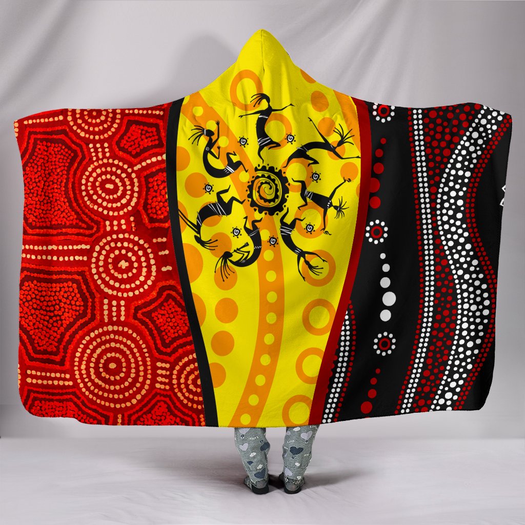 aboriginal-hooded-balnket-dreamtime-koori-dance-dot-acrylic-paint